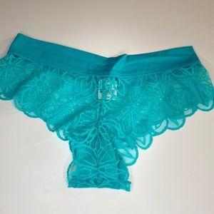 All over Lace Cheekies